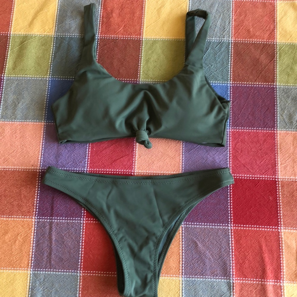 Knot Bikini Set (SMALL)